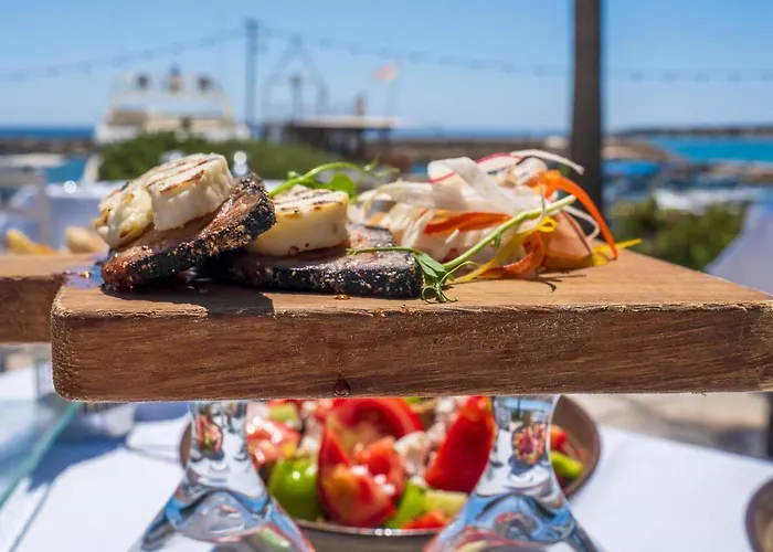 Deluxe Santorini 1 Bedroom Cherished View Private Pool & Sea Villa